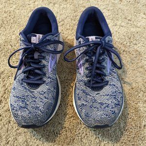 Brooks Ghost 11 women's size 8 running shoes